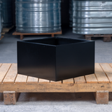 אדנית נירוסטה טרסה שחורה מרובעת בגובה 30 סמ/50