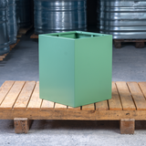 אדנית נירוסטה טרסה ירוקה מרובעת בגובה 50/40 ס"מ